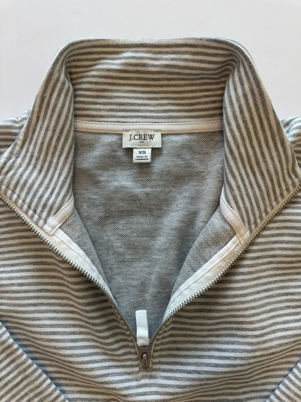 J.Crew XS Striped Half-Zip Pullover in Light Gray and White - Picture 3 of 7